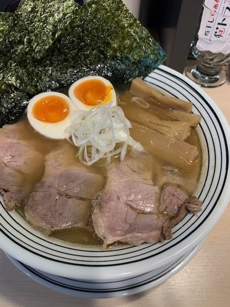 「ラーメン全部乗せ」@煮干しらぁめん 猫トラ亭の写真