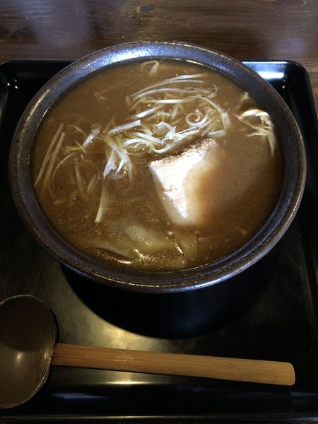 「中華そば(小)735円➕ワンタンの皮130円」@もちもちの木 白岡店の写真