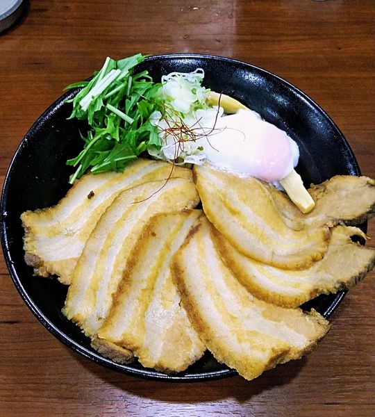 「肉盛り油そば 1140円」@麺処うきとみの写真