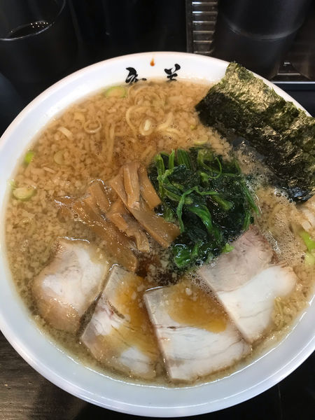 「醤油ラーメン　大　背脂増し少　840円」@らーめん 竜美 与野本町店の写真