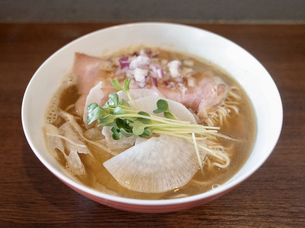 「煮干しと貝のSOBA…880円」@麺屋 グラフミの写真