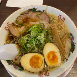 特製醤油ラーメン