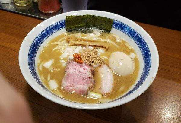 「味玉濃厚魚介ラーメン950円」@麺処 はら田の写真