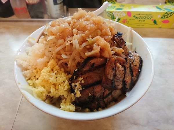 「らーめん 800円 全まし」@自家製ラーメン麺屋ラッキーの写真