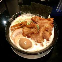 白湯でらックスラーメン