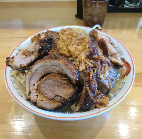 「ブタラーメン」@ラーメン伝次平の写真