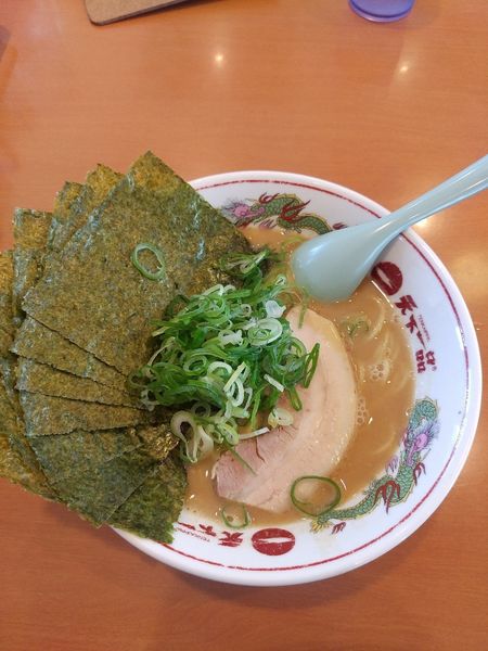 「ラーメン(並)+のり  ﾒﾝﾏ抜き」@天下一品 小山店の写真