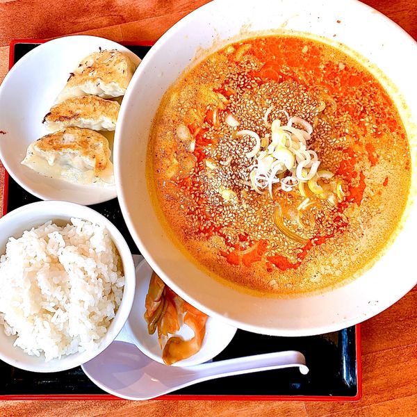 「白坦々麺」@中華や 萬丸の写真