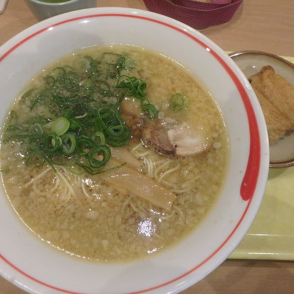 「京風ラーメン680円、稲荷2個150円」@草津パーキングエリア(下り)食事処の写真