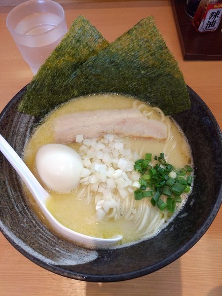 「とりそば(塩)+味玉+のり ﾒﾝﾏ抜き」@麺堂 稲葉の写真