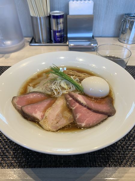 「地鶏としじみの中華蕎麦<醤油>細麺」@宍道湖しじみ中華蕎麦 琥珀 東京本店の写真