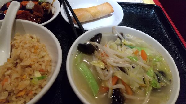 「ランチセット（ラーメンは野菜タンメン）」@神田 天府の写真