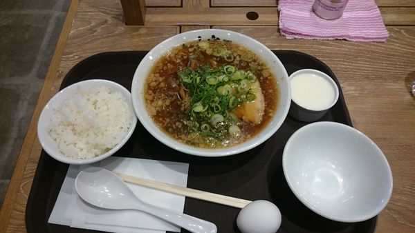 「煮干醤油ラーメン（750円）」@らーめん食堂 あの小宮の写真