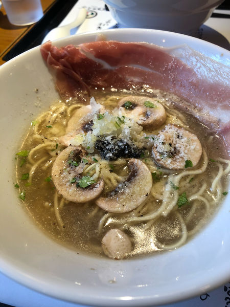 「ポルチーニ」@豚骨イタリアンラーメン 伊太そばの写真