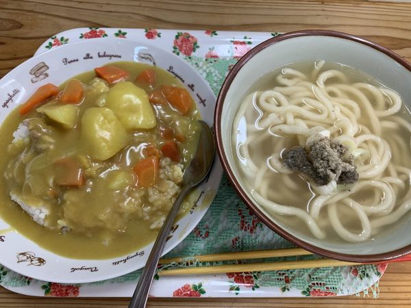 「カレーライスとさぬきうどんセット 500円」@まんぞく家の写真