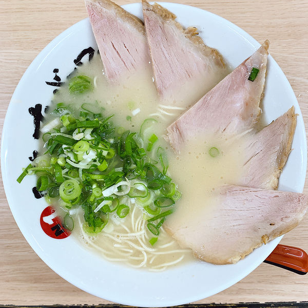「チャーシューめん」@長浜ナンバーワン 東京大岡山店の写真