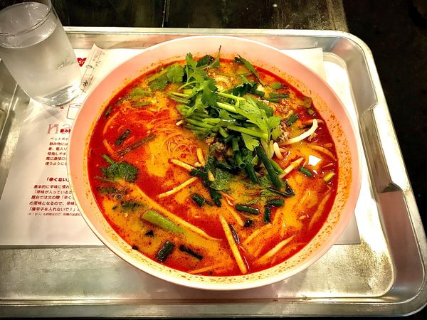 「トムヤムラーメン」@東桜パクチーの写真