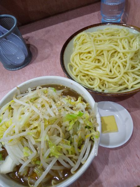 「もり野菜890円バター50円(麺カタメ)」@所沢大勝軒の写真