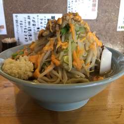 ラーメン 750円