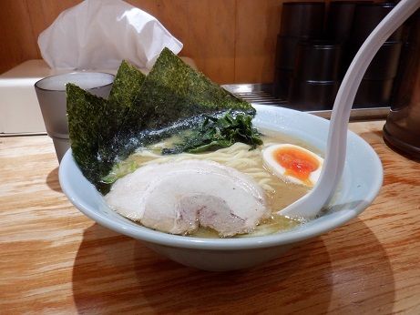 「ラーメン」@横浜らーめん 壱八家 本厚木店の写真