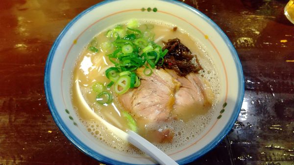 「砦らぁめん（細麺・バリカタ）750円＋税」@麺の坊 砦の写真