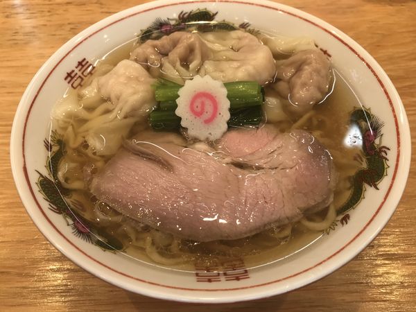 「白だしラーメン（クーポン無料）＋肉、海老ワンタン2個ずつ」@キング製麺の写真