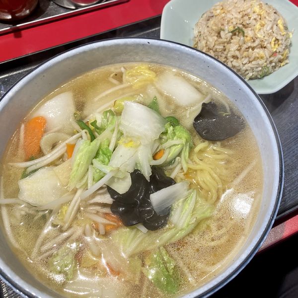 「タンメン＋小チャーハン」@珍来 ひたち野東店の写真