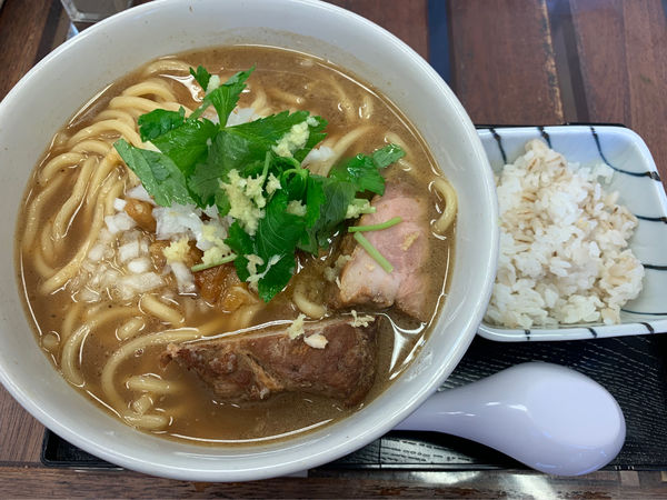 「限定麺 4/29 太肉麺」@仮麺中(角打ち わかさや)の写真