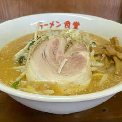 味噌ラーメン780円