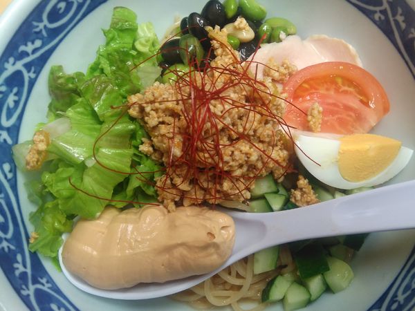 「（限定）冷やしタンタンあん肝ぺースト添え¥500＋イワシ丼」@中華そば よしかわの写真