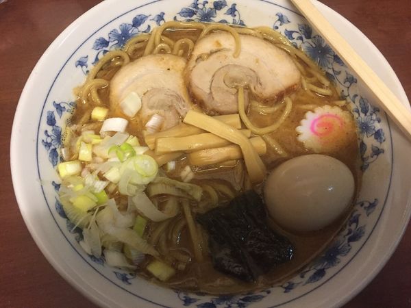 「らーめん 味玉トッピング」@次念序の写真