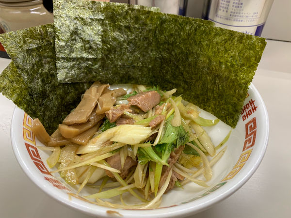 「ねぎセロリらーめん750円。」@ラーメンショップ 希望ヶ丘店の写真