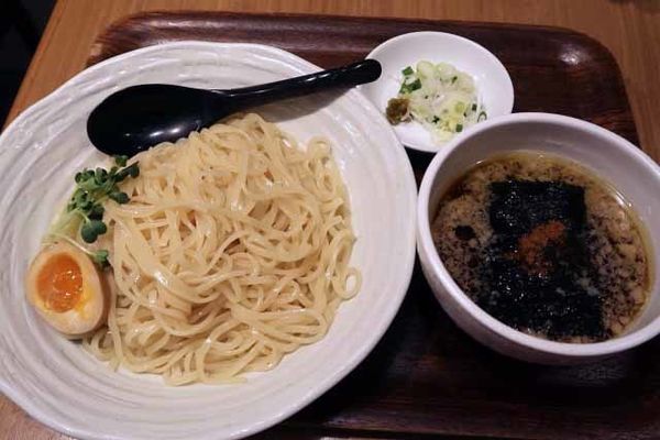 「鶏×魚介つけ麺並　830円」@麺処直久 新橋店の写真