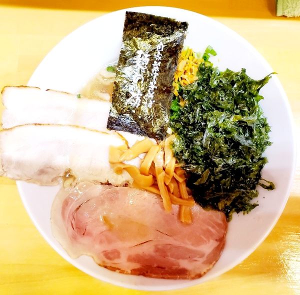 「すっぱゆず(麺は大盛)」@自家製中華そば 麺の虜の写真