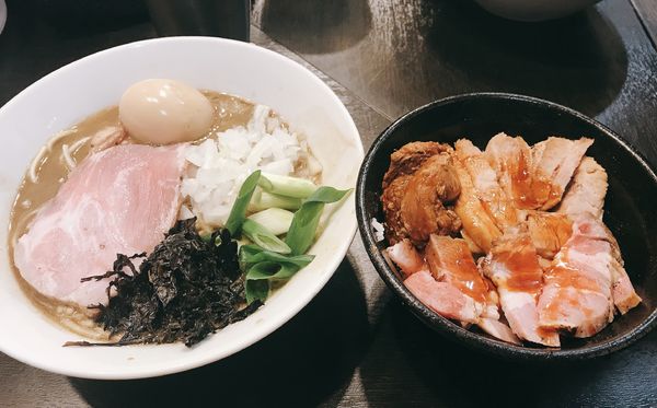 「濃厚味玉そば」@陽はまたのぼるの写真