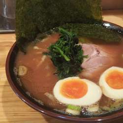 ラーメン全部のせ¥1080-