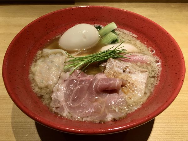 「特製背脂煮干しそば」@鶏そば 山もとの写真