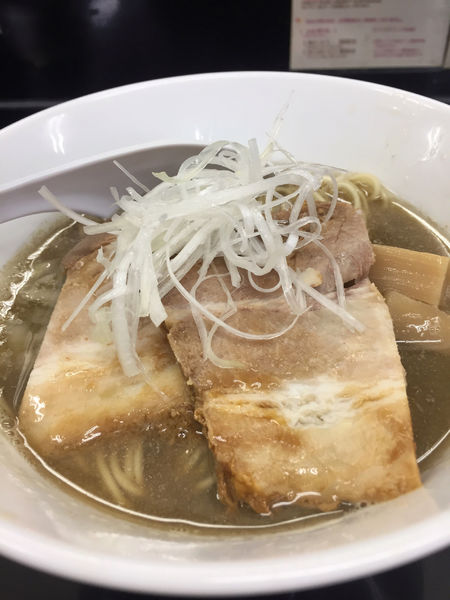 「煮干し中華そば hard ＋  追い玉」@煮干中華そば のじじR 我孫子店の写真