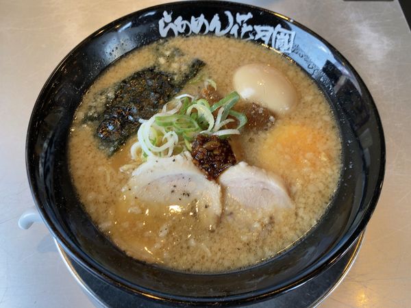 「嵐げんこつらあめん＋半熟味玉」@らあめん花月嵐 馬橋店の写真