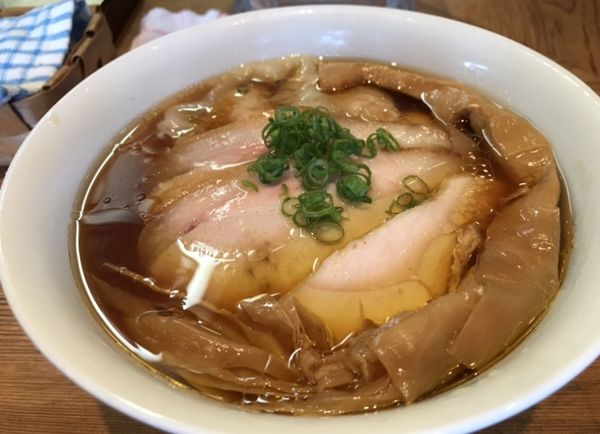 「特製醤油らぁ麺(1200円)」@ラーメン屋 トイ・ボックスの写真