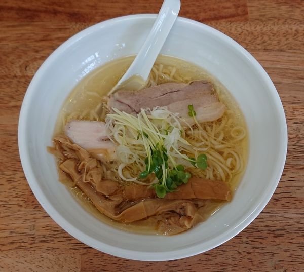 「鶏塩拉麺」@麺屋 心羽の写真