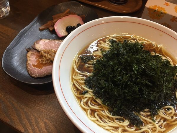 「海苔中華そば（950円）」@中華そば ながくらの写真