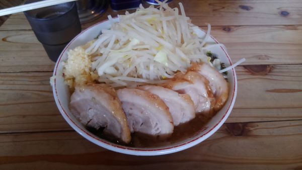 「小ぶた」@ラーメン神豚 関東学院前店の写真