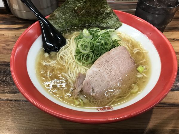 「細麺」@豚骨醤油らーめん 誠屋 八幡山本店の写真