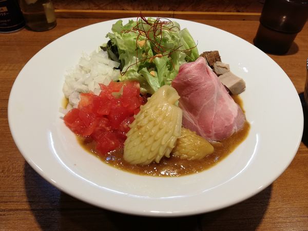 「具沢山マイルドカレーヌードル 限定」@寿製麺よしかわ 川越店の写真