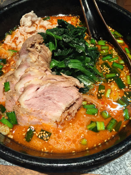 「雷ラーメン1辛」@麺ロード 青葉台店の写真