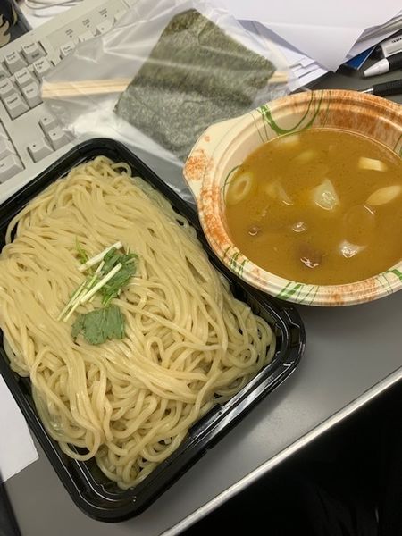 「鶏つけ（テイクアウト） 通常価格730円」@上海麺館の写真