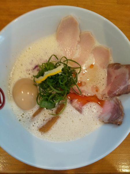 「特製赤鶏白湯そば」@中華蕎麦 生るの写真