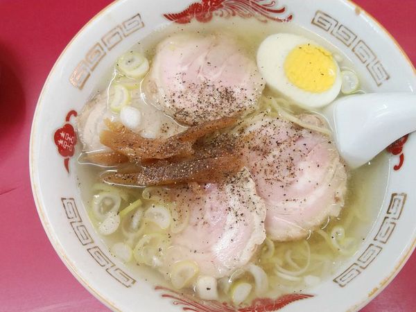 「塩チャーシューメン」@中華料理 宝来軒の写真