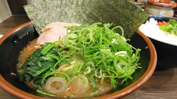 「【夜】九条ねぎラーメン+のり増しダブル+ライス」@横浜家系らーめん 武道家の写真